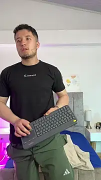Alexander_Connor Adlı Modelin Canlı XXX Sohbeti