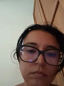 Chat +18 de Zoex_0 ao vivo