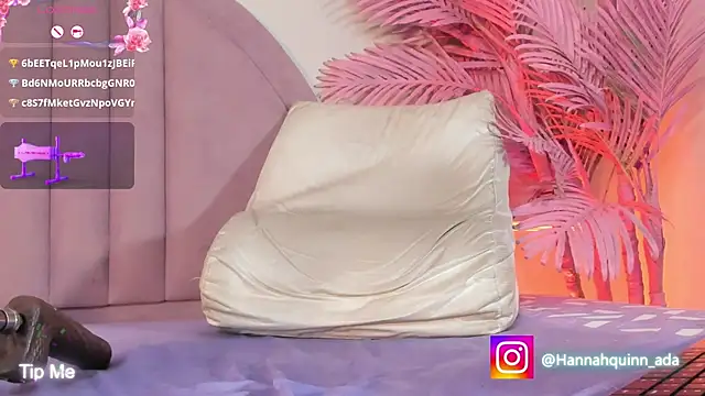 Hanaahquinn's Live XXX Chat