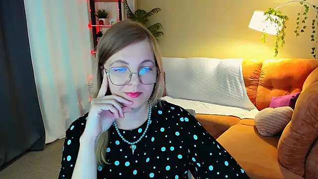YourUniverser's Webcam Show