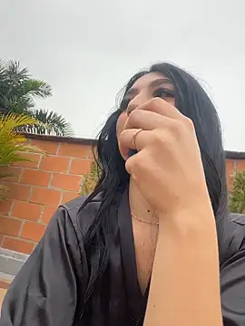 دردشة BadLilAngelXXX الجنسية المباشرة
