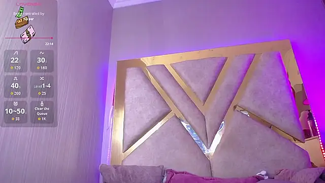 Chat XXX en directo de Charlotte_miles