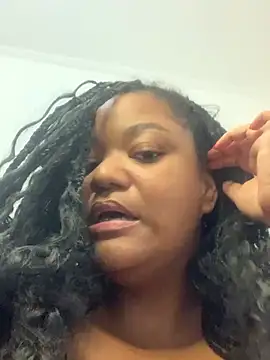 Chat +18 de SweetLizzyBBW ao vivo
