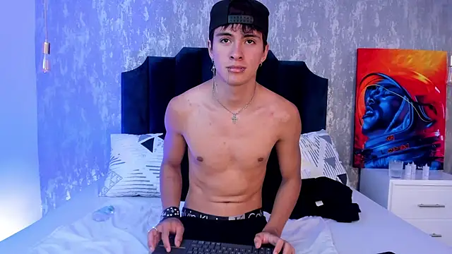 Liam_Grayson_ Webcam-Show