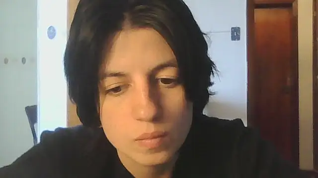 XXX chat uživo modela kyslrana