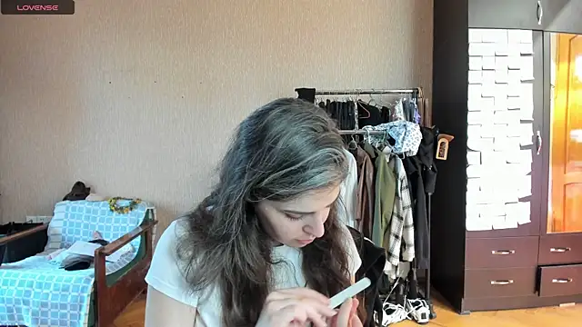 _Roselina_'s Live XXX Chat