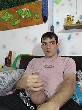 XXX chat uživo modela Maykiinn