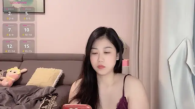 F-Yuwei Live XXX-chat
