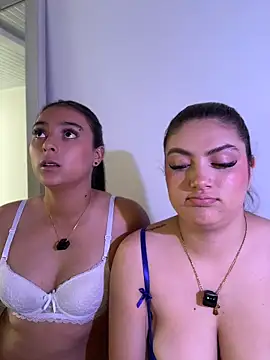 nicolexxaleja Adlı Modelin Web Kamerası Şovu