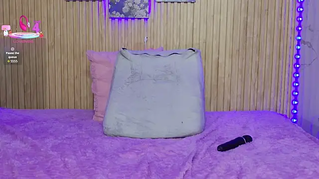 Moon_celeste Chat XXX in diretta