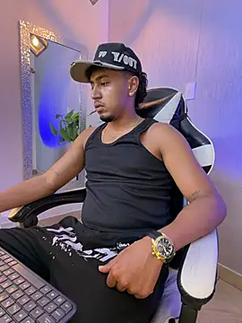 Brand_Collins live XXX chat