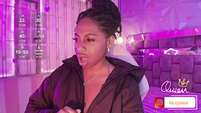 Queen_perla_'s Live XXX Chat