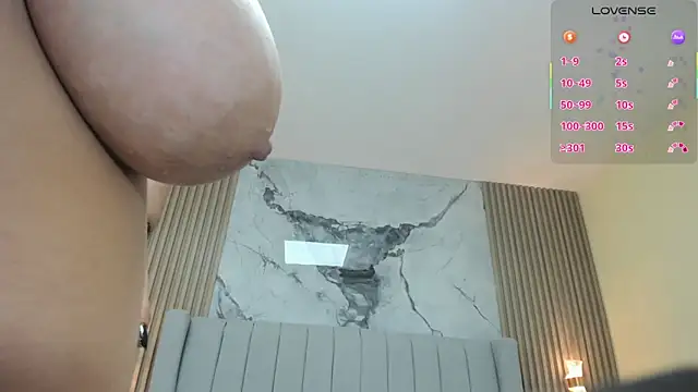 MAGIEVANS1's Live XXX Chat