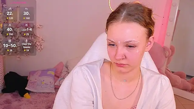 StaceyyJones' Live XXX Chat