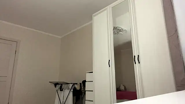HeyItsAgata – Live XXX-chat