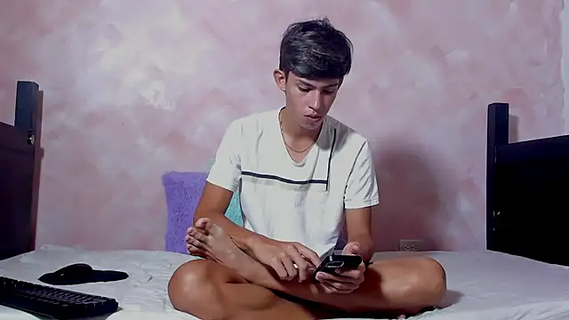Baby_noahtt – webcam-show