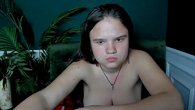 AdeleCruz – Live XXX-chat