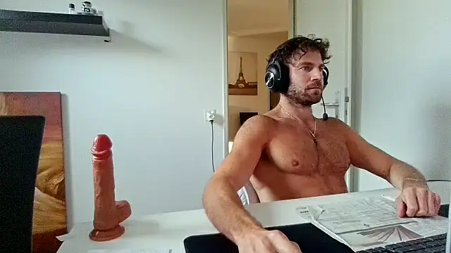 alpha-hunk Live XXX-Chat