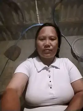 lustfulsister 网络视讯表演