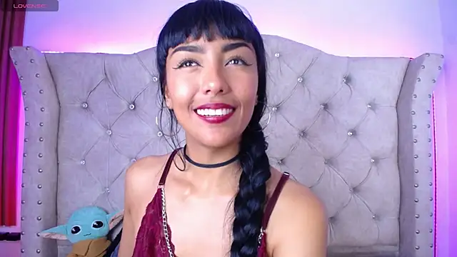 Violett_Gardenn – Naživo XXX chat