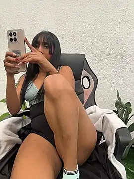 XXX chat uživo modela MELIZ_QUEEN