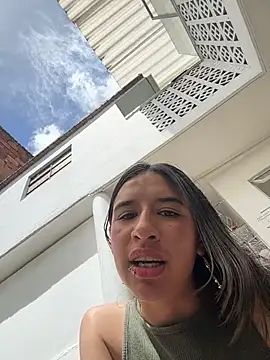 LilyRossi_'s Live XXX Chat