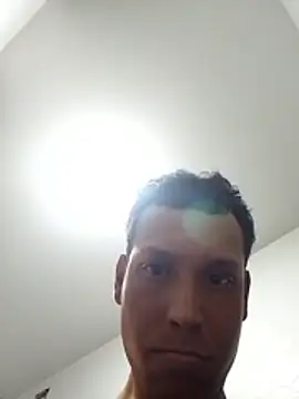 poseison_ Adlı Modelin Canlı XXX Sohbeti