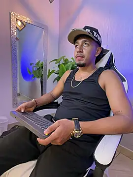 Show de Brand_Collins na webcam