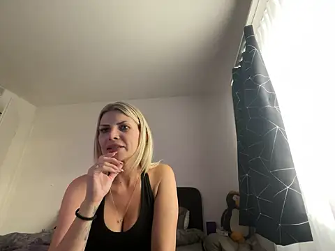 Hailey_amour Webcam-Show