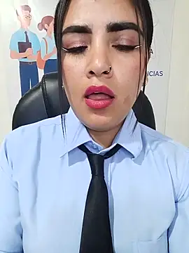 MAYE__13 webcam show