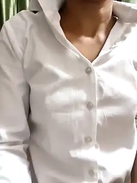 Shalu_G 在線直播表演