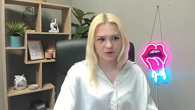 SweetLilyxo Chat XXX in diretta