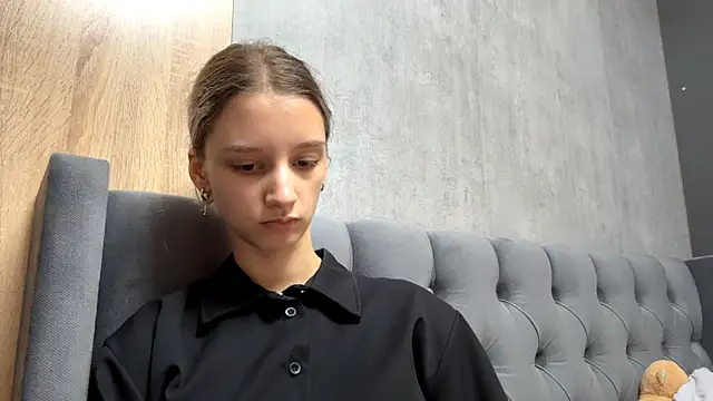 Tiffany_Blom Chat XXX live