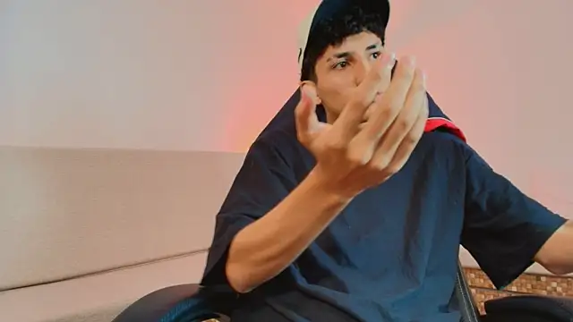 Valentino_Rey Chat XXX live