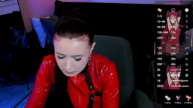 Lily_Moonlight's Webcam Show
