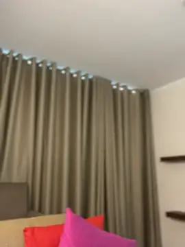 Zandrina Adlı Modelin Web Kamerası Şovu