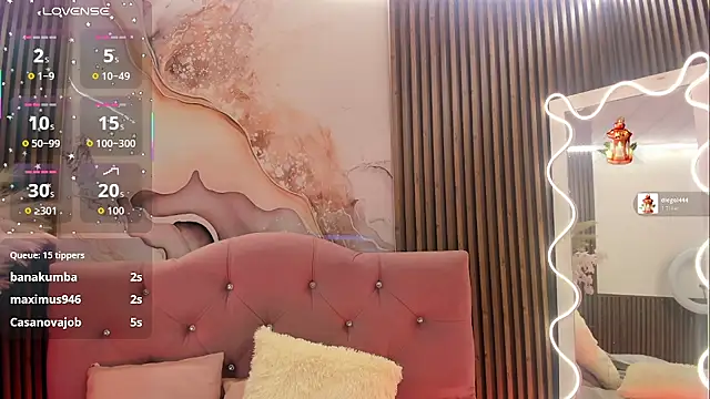 Emilux_ Cameră chat live
