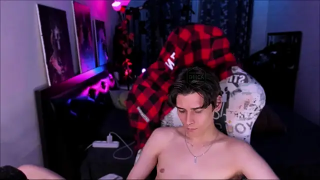 Chat XXX en directo de Foxicfu