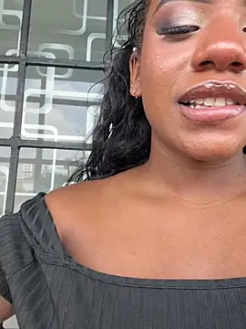 Chat XXX ao vivo de VictoriaKroft