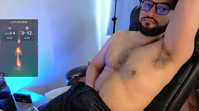 Ernesto-Rodriguez82 live XXX chat