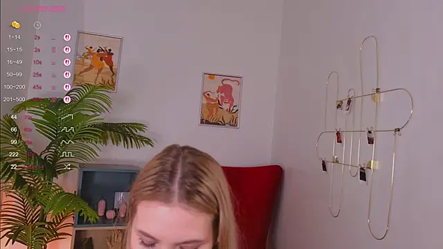 Emilicious' Live XXX Chat