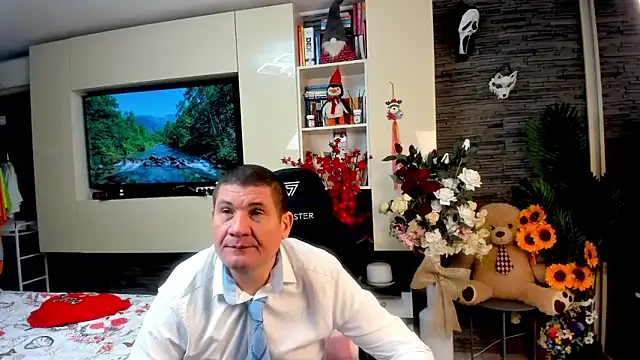 دردشة SpartacusDaddy48 الجنسية المباشرة