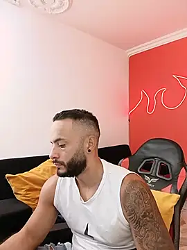 Mike_savage3's Live XXX Chat