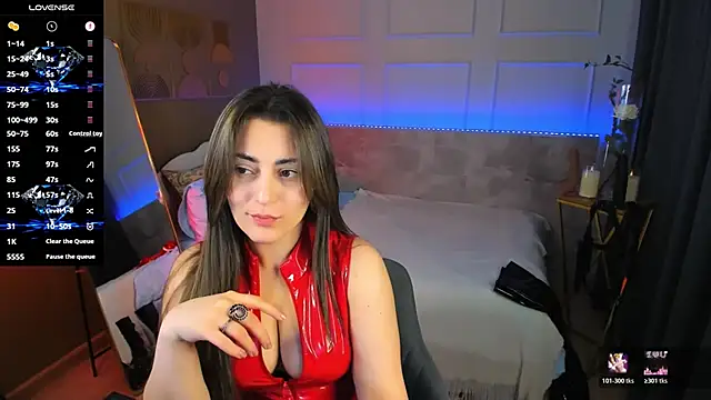 Chat +18 de KylieMellow ao vivo