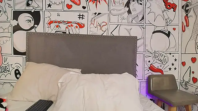 alison_ferrera_'s Live XXX Chat