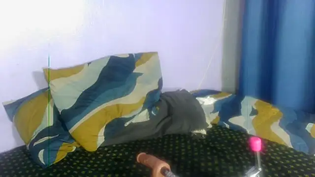 CurvyLara Live XXX Chat