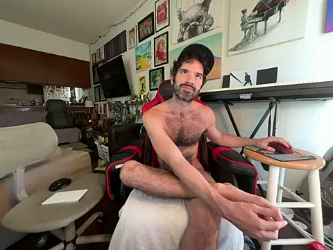 Pupscritch Show in webcam