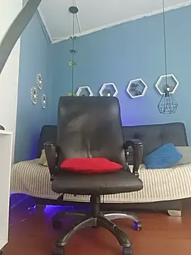 Živý XXX chat laurasofia45