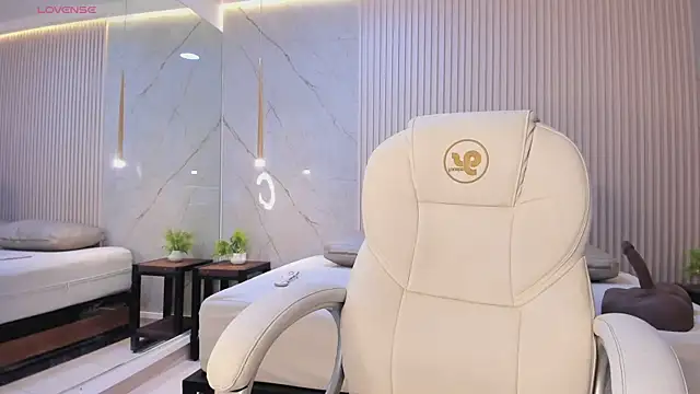 luna_taylorss élő XXX-chatje