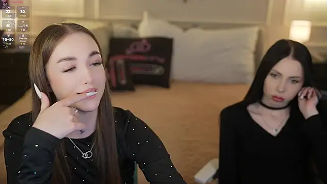 Ella_054's Live XXX Chat